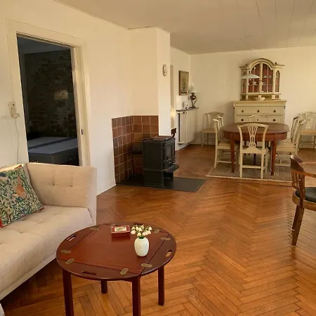 Holiday home I Herregardsmiljo *